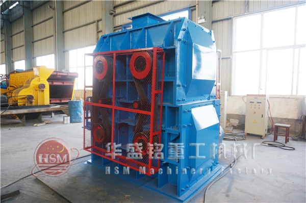 哪些因素容易造成四輥破碎機(jī)輥皮磨損