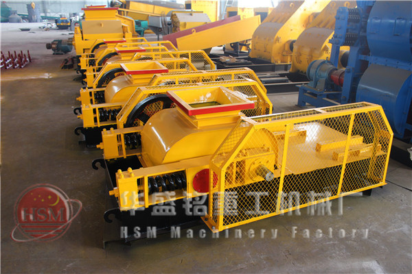 大型對(duì)輥破碎機(jī)在啟動(dòng)時(shí)要注意哪些事項(xiàng)